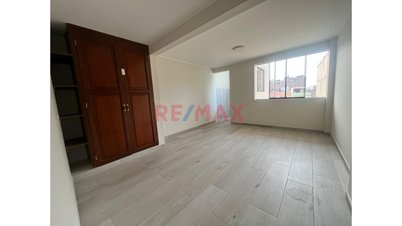 🏠 Departamento En Alquiler En Ate – Límite Con La Molina - 14