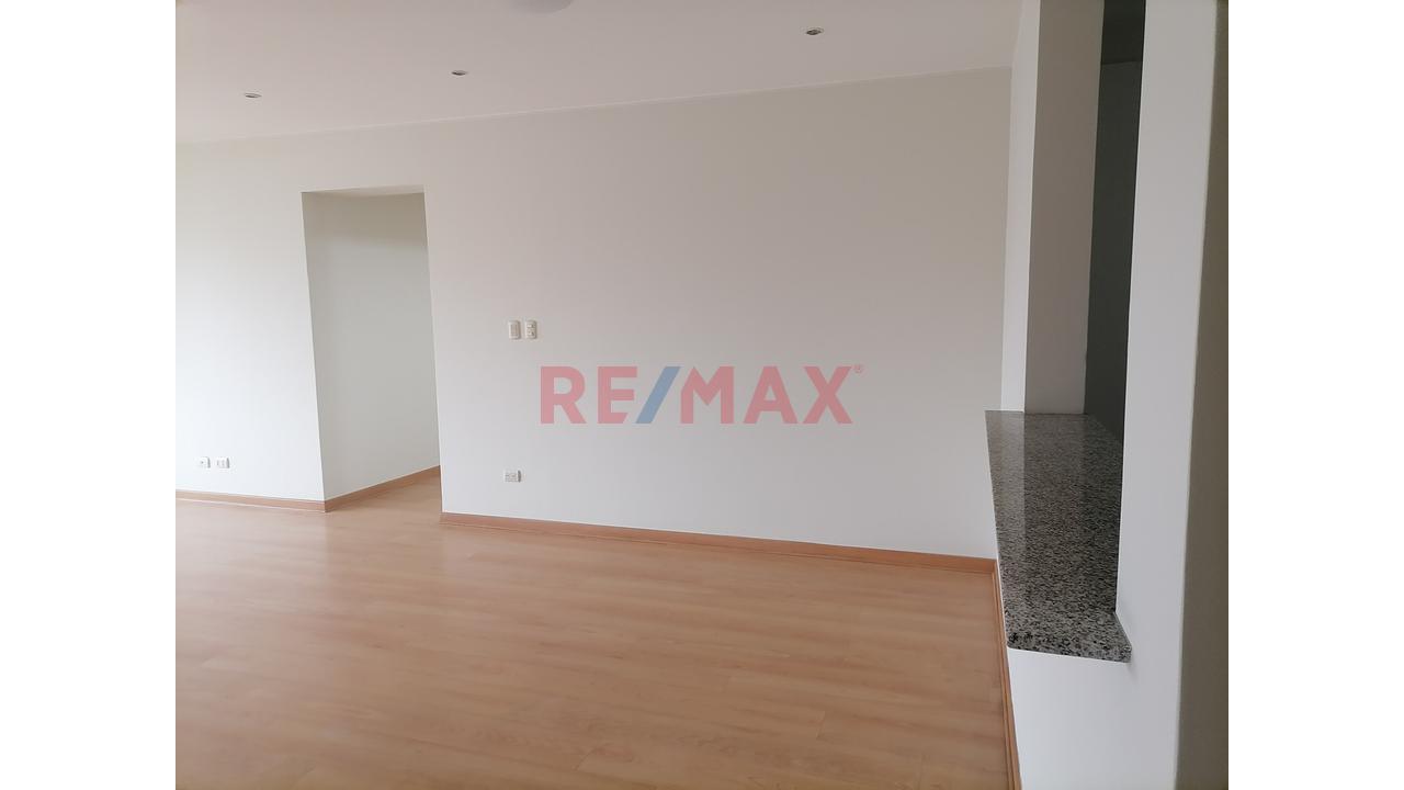 Alquiler De Moderno Flat De 154M2 Con 2 Estacionamientos En Corpac - San Isidro — foto 10