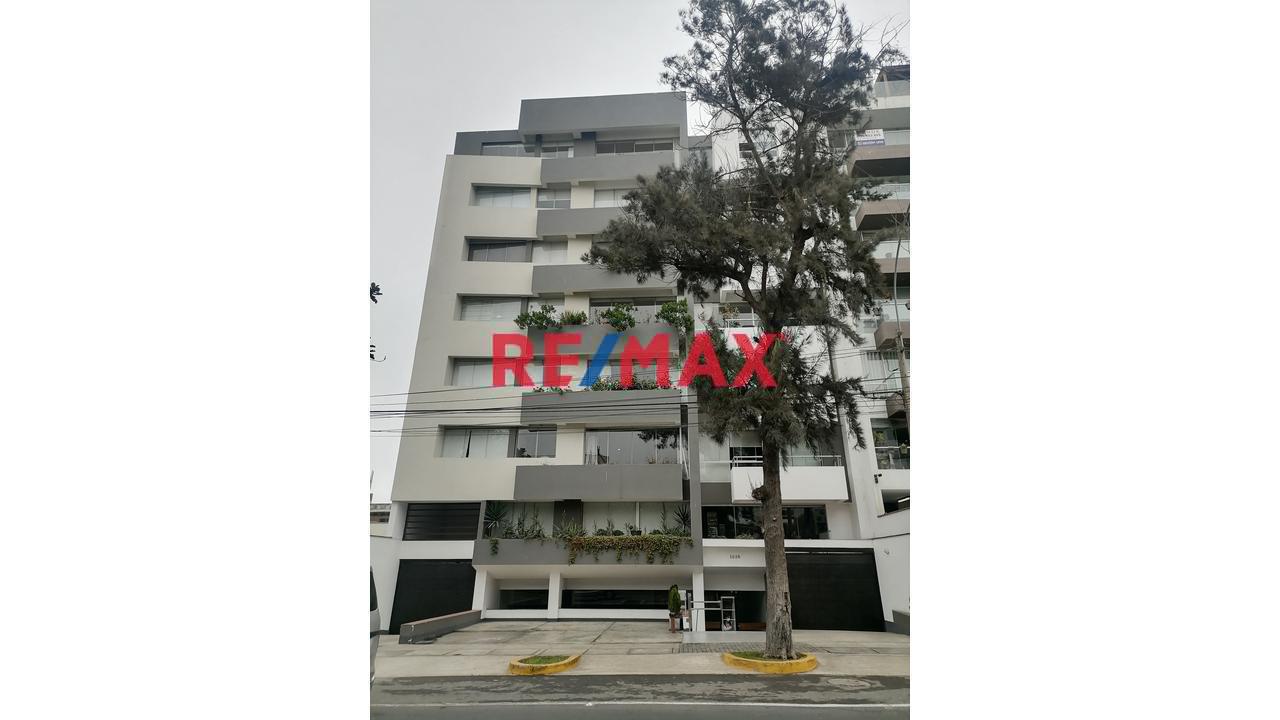Alquiler De Moderno Flat De 154M2 Con 2 Estacionamientos En Corpac - San Isidro