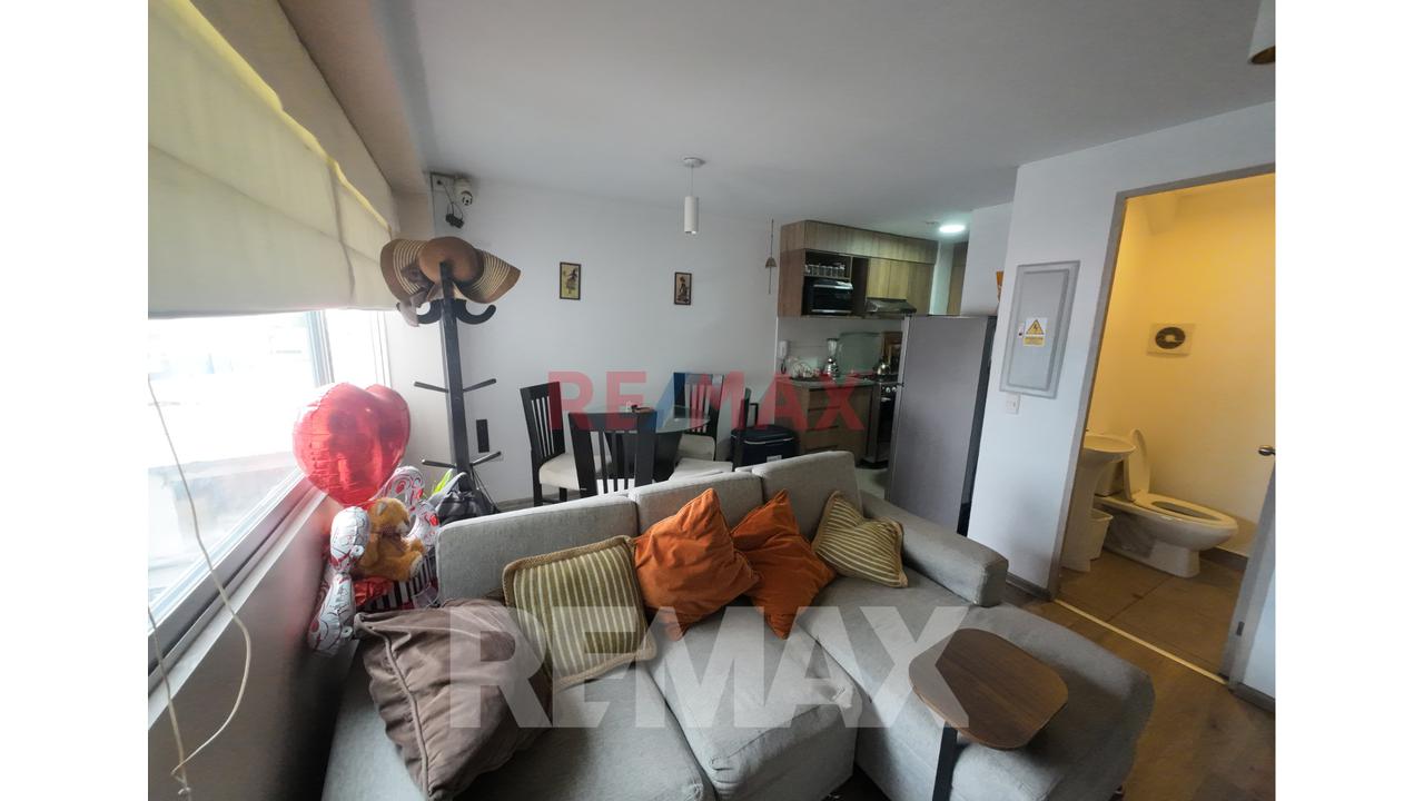Alquiler De Departamento Duplex Amoblado En Lince 48 Mts - 3