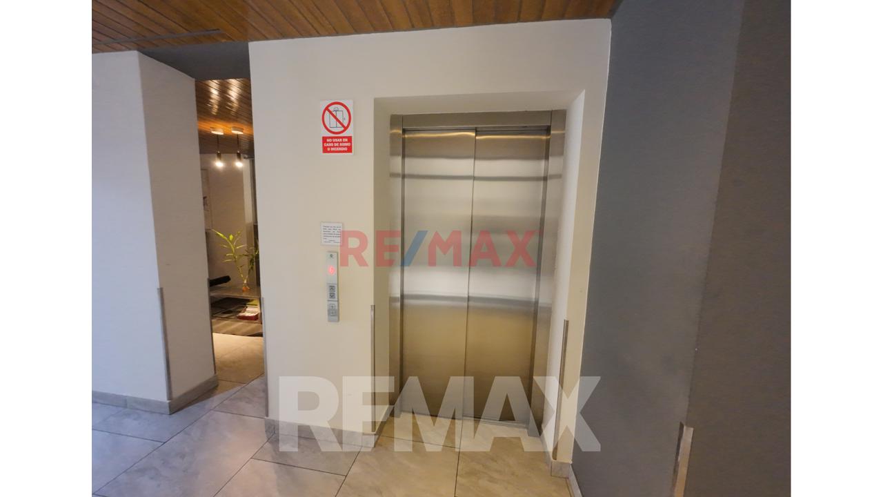 Alquiler De Departamento Duplex Amoblado En Lince 48 Mts - 21