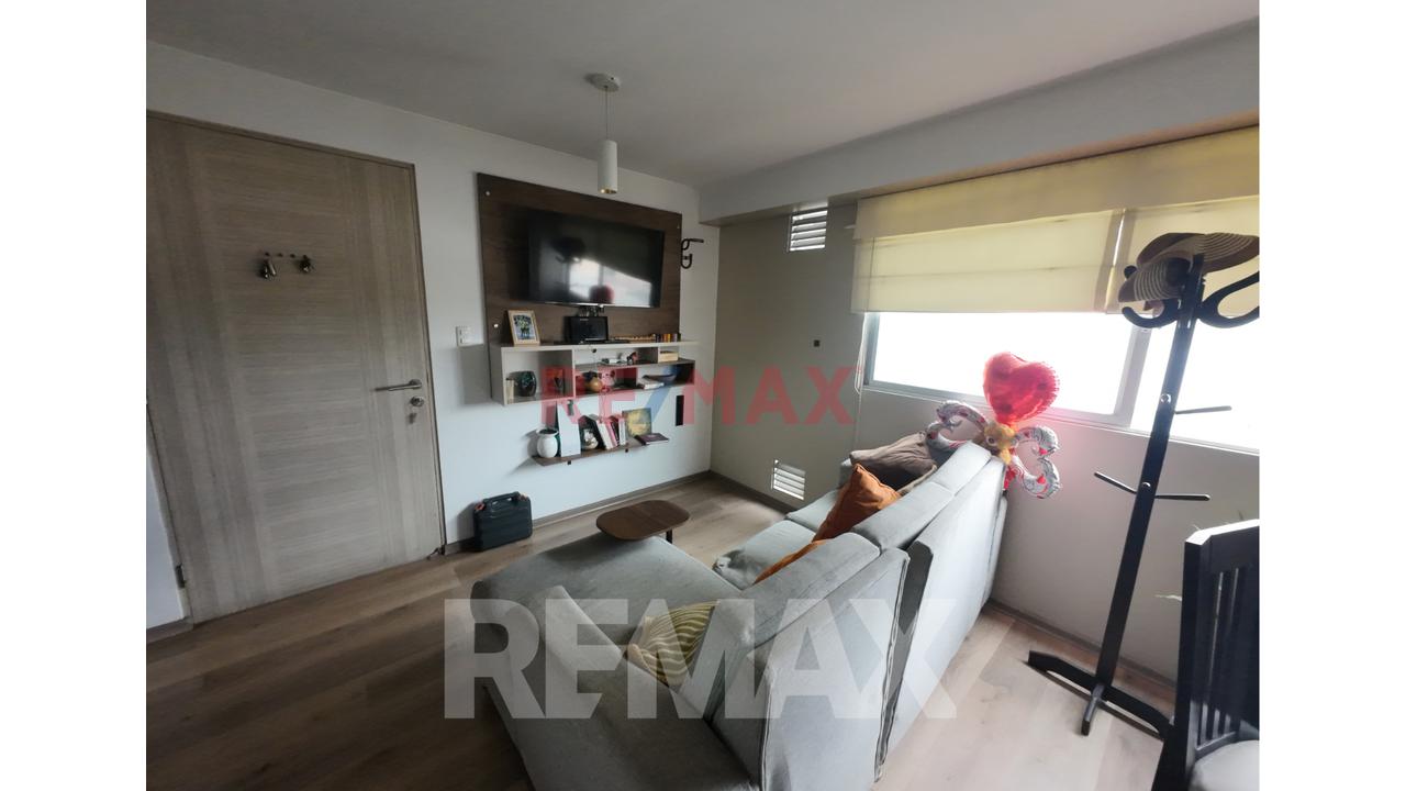 Alquiler De Departamento Duplex Amoblado En Lince 48 Mts - 1