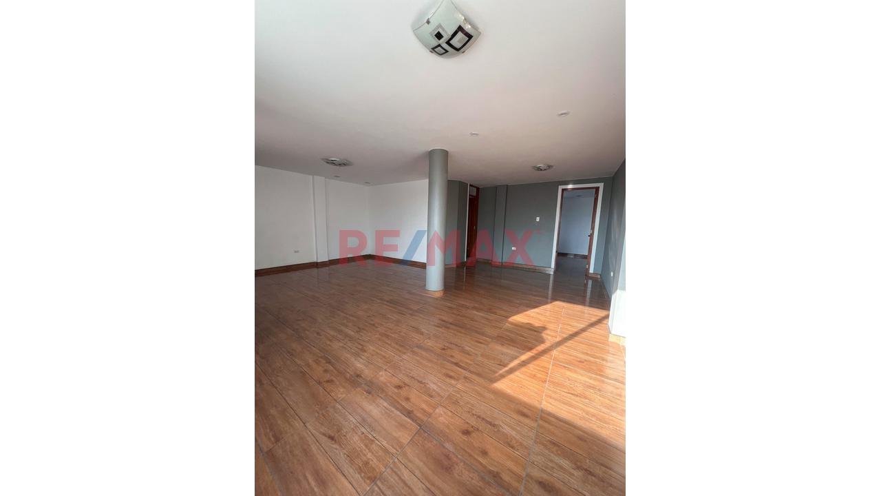 🏠 Casa En Venta – Barrio 3, Alto Trujillo - 19