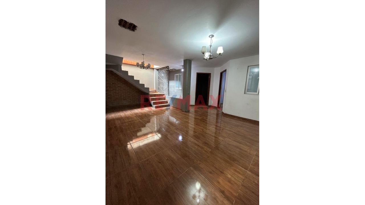 🏠 Casa En Venta – Barrio 3, Alto Trujillo - 3