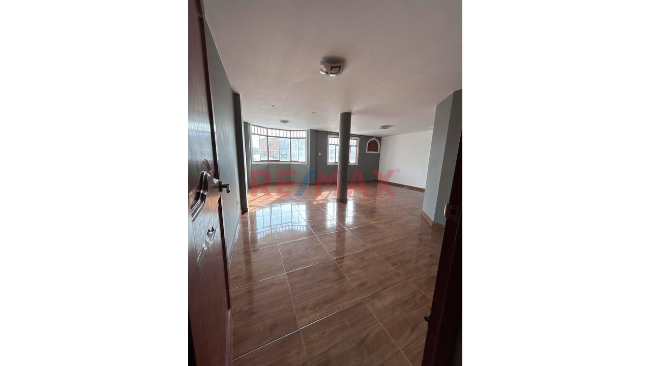 🏠 Casa En Venta – Barrio 3, Alto Trujillo - 18