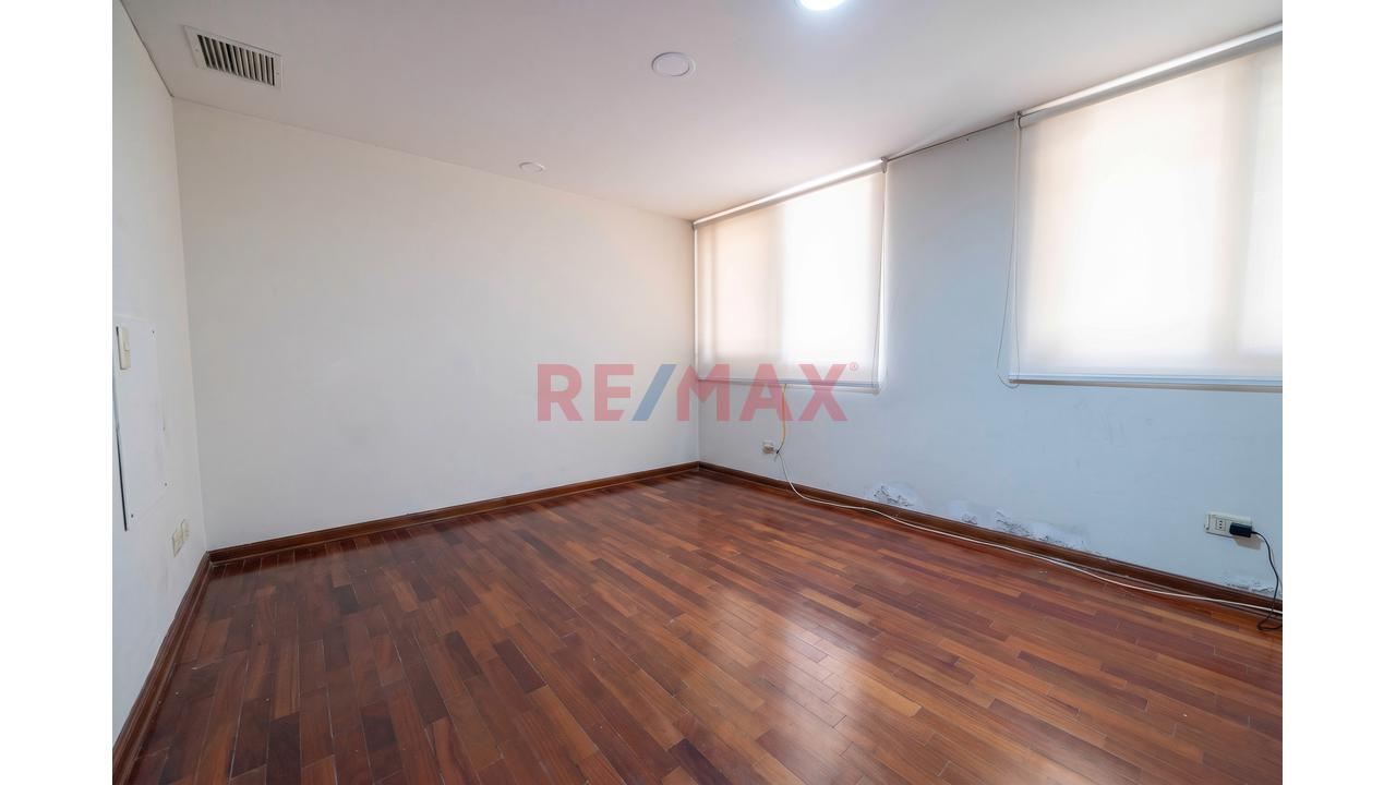🏡 𝗖𝗔𝗦𝗔 𝗘𝗡 𝗟𝗔 𝗖𝗔𝗣𝗜𝗟𝗟𝗔 – 𝗟𝗔 𝗠𝗢𝗟𝗜𝗡𝗔 | 𝟮𝟮𝟴 𝗺² 𝗗𝗘 𝗧𝗘𝗥𝗥𝗘𝗡𝗢 | 𝗨𝗦$𝟮𝟵𝟵,𝟬𝟬𝟬 — foto 13