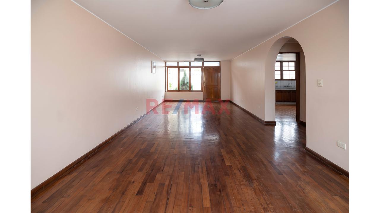 🏡 𝗖𝗔𝗦𝗔 𝗘𝗡 𝗟𝗔 𝗖𝗔𝗣𝗜𝗟𝗟𝗔 – 𝗟𝗔 𝗠𝗢𝗟𝗜𝗡𝗔 | 𝟮𝟮𝟴 𝗺² 𝗗𝗘 𝗧𝗘𝗥𝗥𝗘𝗡𝗢 | 𝗨𝗦$𝟮𝟵𝟵,𝟬𝟬𝟬 — foto 6