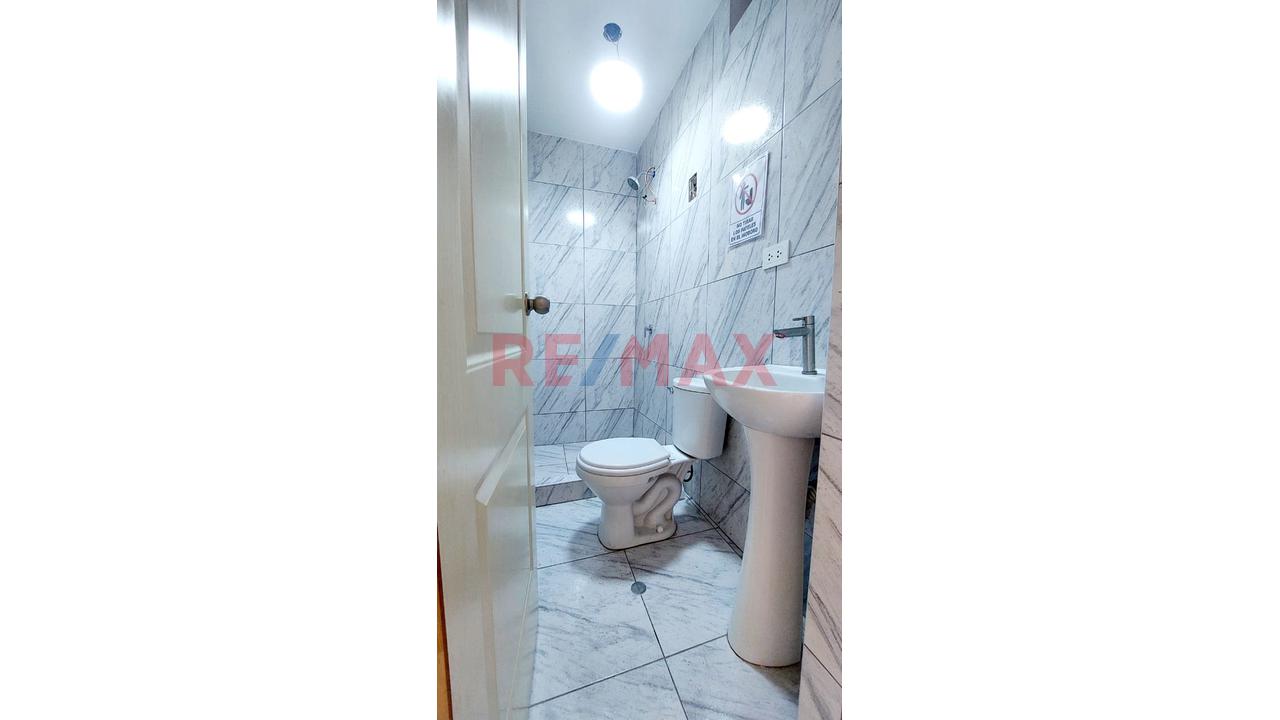 Alquiler Local 50 M2 Con Almacén – A 1 Cdra. De Av. Pacasmayo – Callao - 7