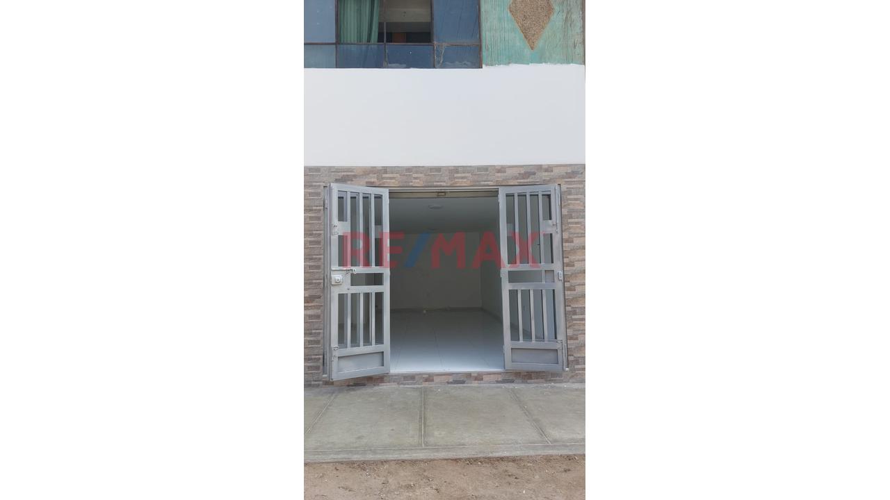 Alquiler Local Comercial Con Almacén – A 1 Cdra. De Av. Pacasmayo – Callao - 1