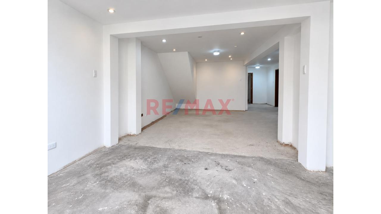 Vendo Departamento - El Agustino! Piso 3 | Urb. Huancayo ✨Zona 1✨ A 3 Cuadras De Puente Nuevo ¡Precio Negociable! - 6
