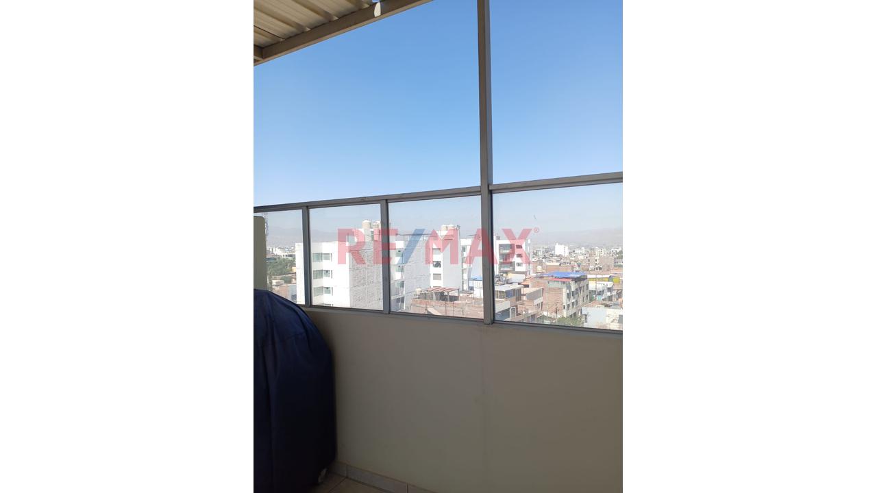Departamento En Alquiler En Cerro Colorado - 2