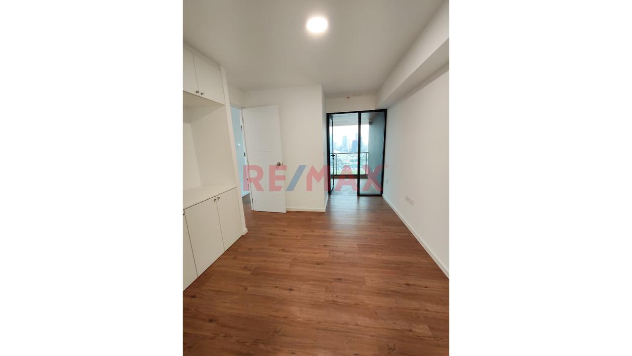 Alquiler De Espectacular Departamento De 72.64 M² En Piso 17/ Av. Javier Prado, Cerca De Corpac Con Cochera — foto 10