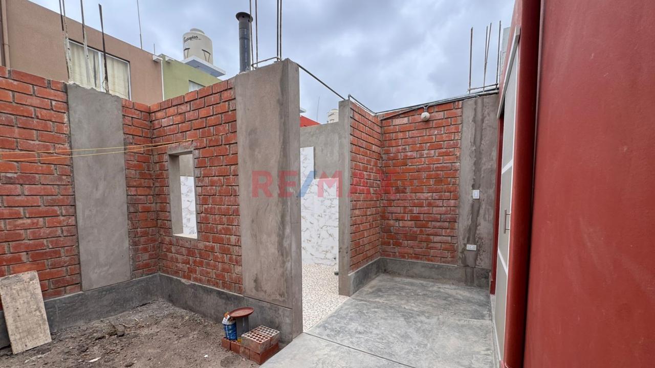 Ocasion Venta De Casa En Urb. Sol De Pimentel Ii - 90M2- Cerca A Universidades - 7