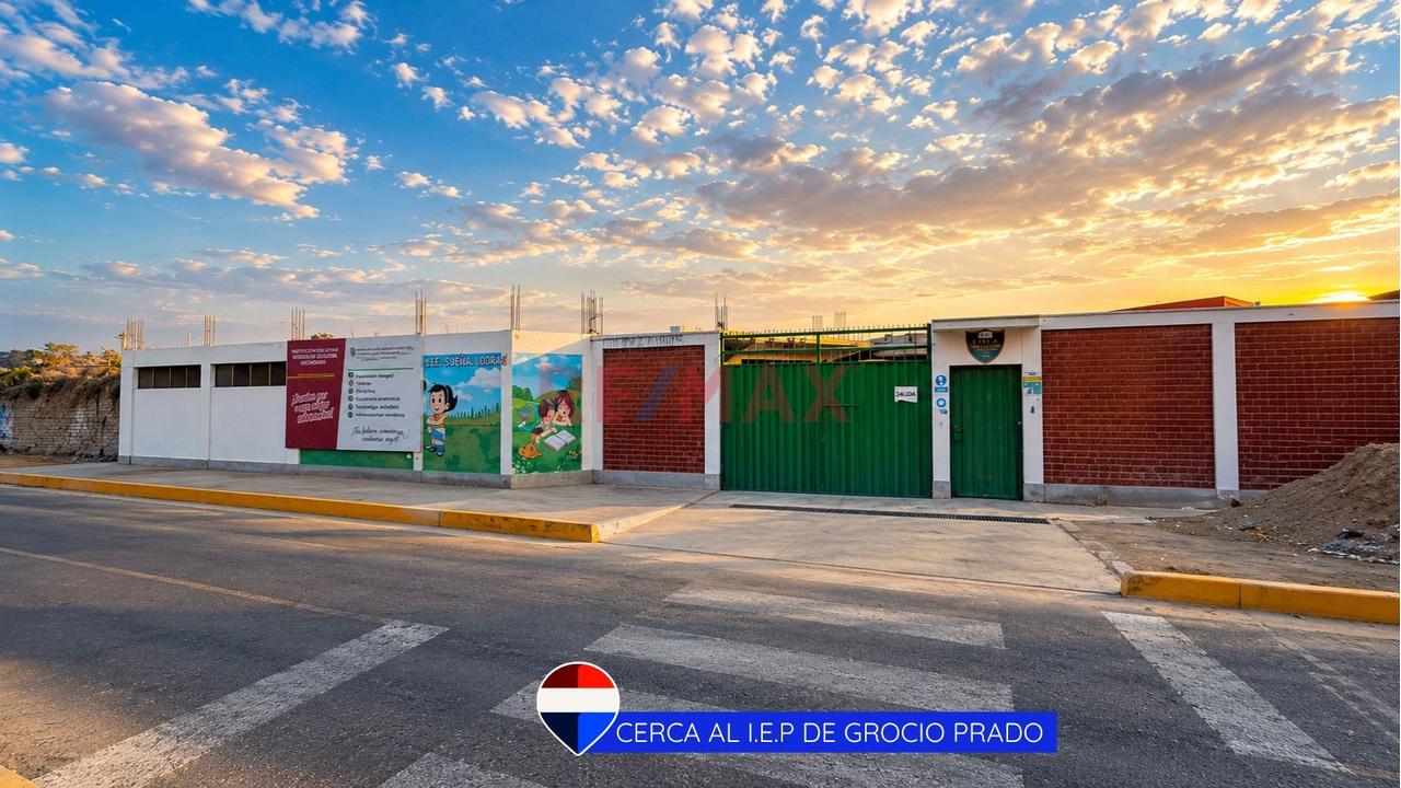 Amplio Terreno En Venta De 1,100 M² Cercado Y Con Portón En Grocio Prado - Chincha - 7