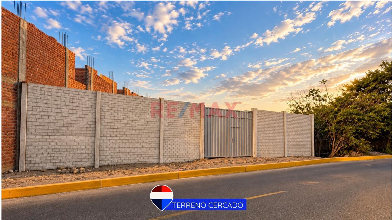 Amplio Terreno En Venta De 1,100 M² Cercado Y Con Portón En Grocio Prado - Chincha - 2