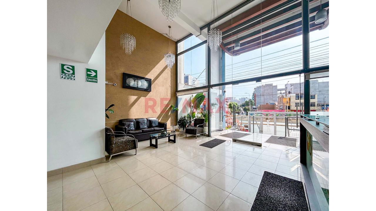Oportunidad Departamento Con Vista A La Ciudad En Barranco — foto 4
