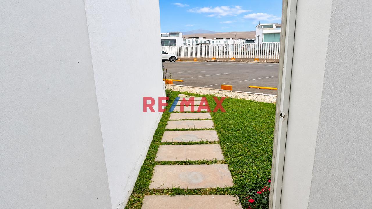 Alquiler Casa De Playa En 2Da. Fila - Condominio Asia Del Sur, Km 108 - 18