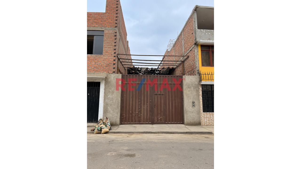 Oportunidad De Terreno De 120M2 En Smp Zona Urbanizada