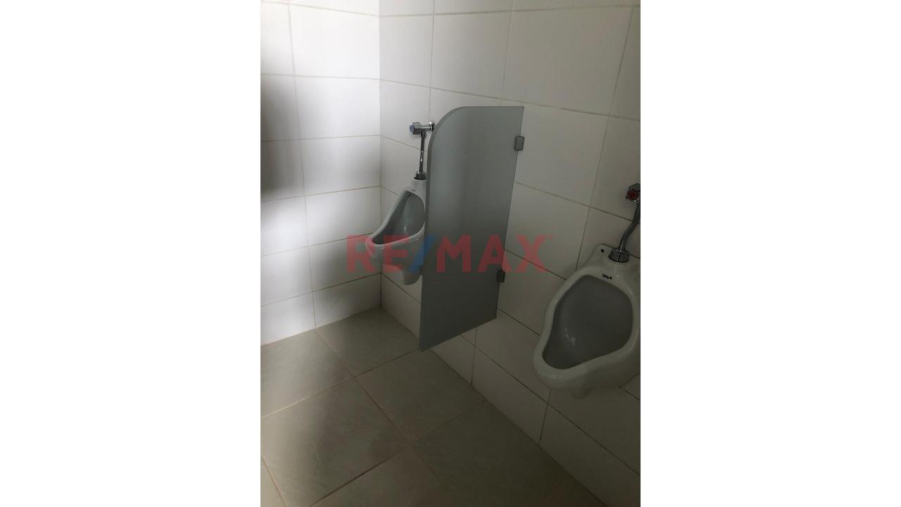 Local Industrial / Comercial En Surquillo - 11