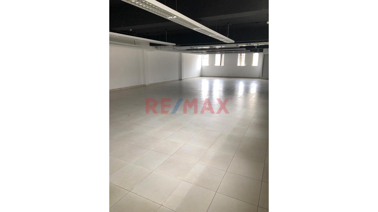 Local Industrial / Comercial En Surquillo - 5