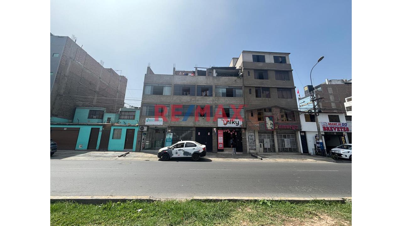 Edificio Multifamiliar En Venta En Excelente Ubicación – Santa Anita