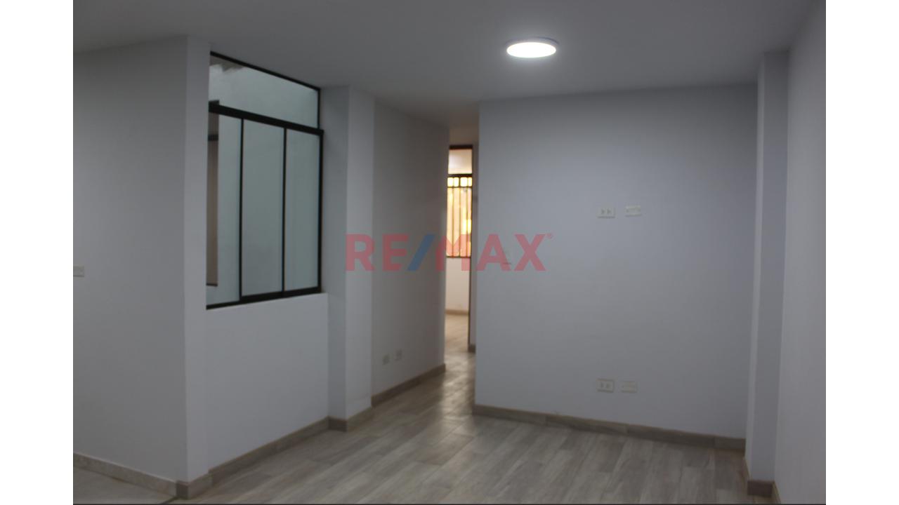 ✅Venta De Hermoso Departamento En Los Olivos En Urb San Roque — foto 2