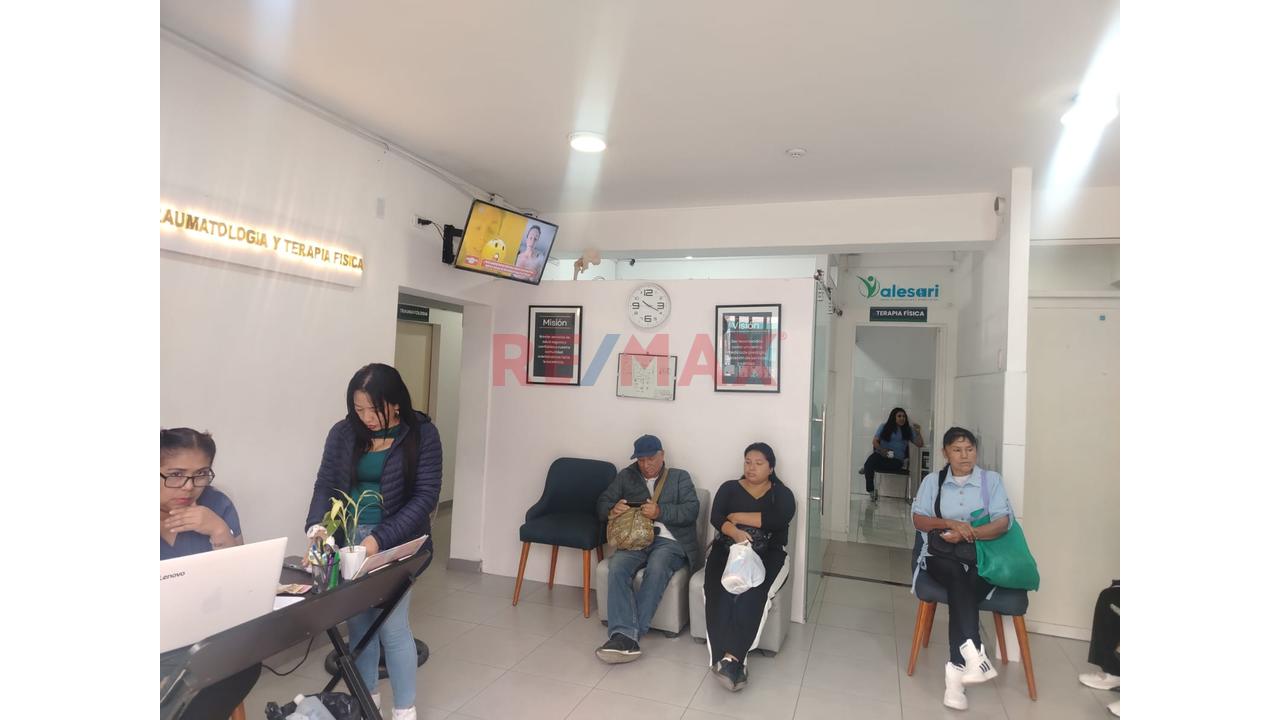 Alquilo Local Comercial  De 3 Pisos En Smp En Avenida Sol De Naranjal — foto 11