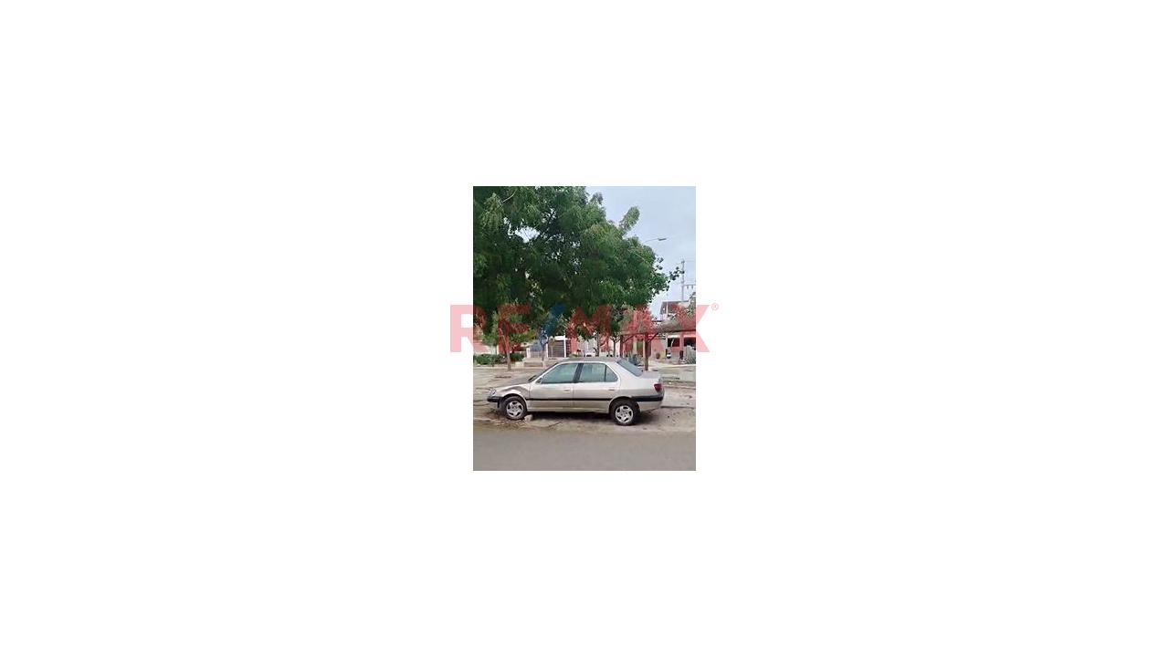 Venta De Casa En Urb La Planicie Ii Etapa I Mz A2 Lote 56 Frente Al Parque - 9