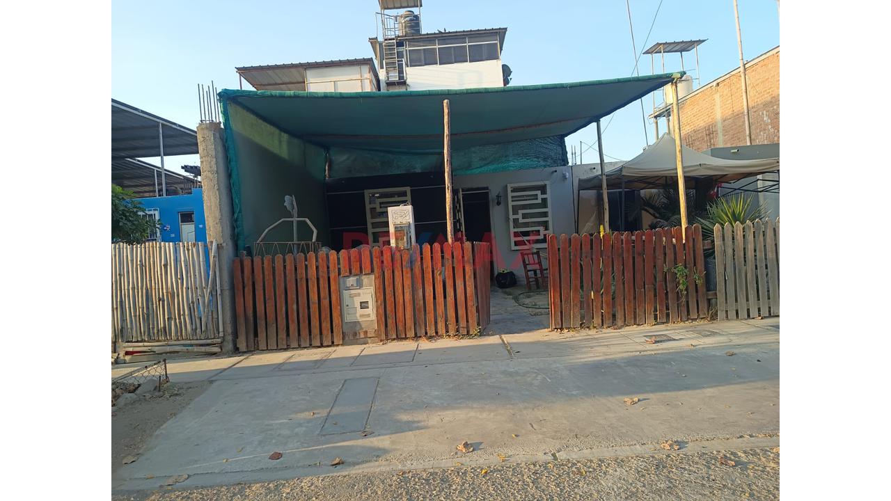 Venta De Casa En Urb La Planicie Ii Etapa I Mz A2 Lote 56 Frente Al Parque - 13