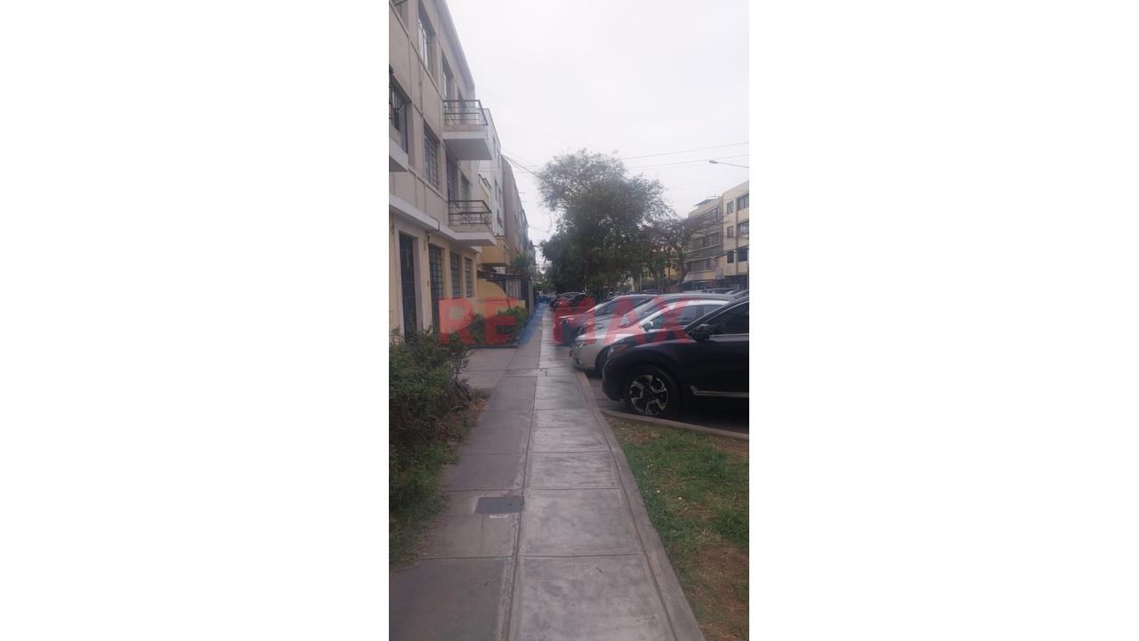¡Se Alquila Oficina! - 3