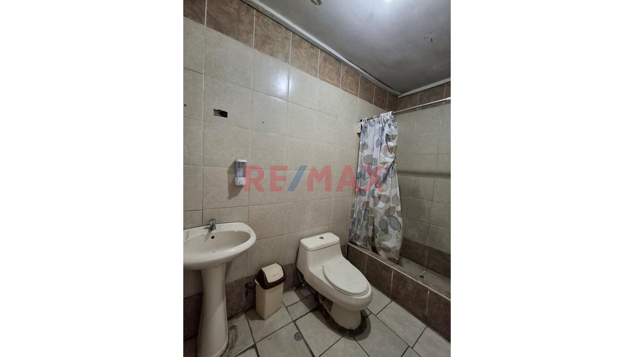Venta De Casa En Cercado De Lima, Cerca A Mesa Redonda - 14