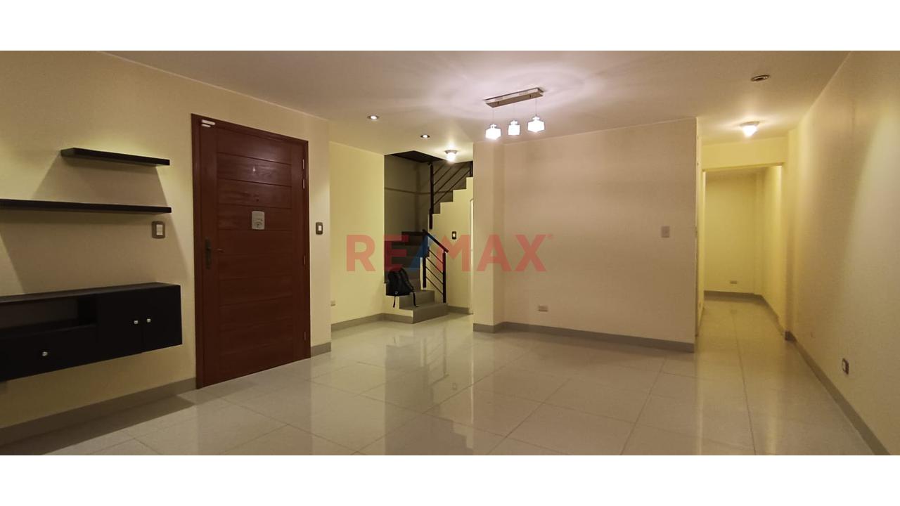 Venta De Departamento Duplex En San Borja Con 2 Cocheras A 3 Cuadras De La Estacion Del Tren San Borja Sur - 12
