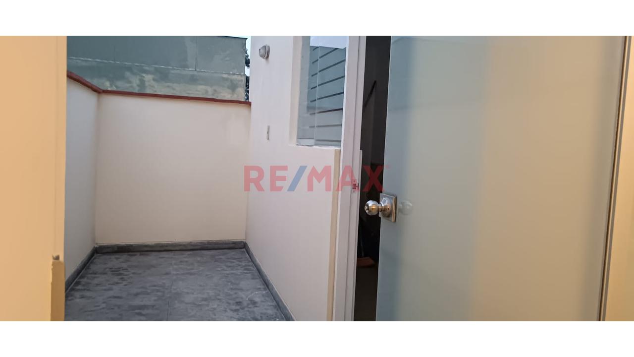 Venta De Departamento Duplex En San Borja Con 2 Cocheras A 3 Cuadras De La Estacion Del Tren San Borja Sur - 21