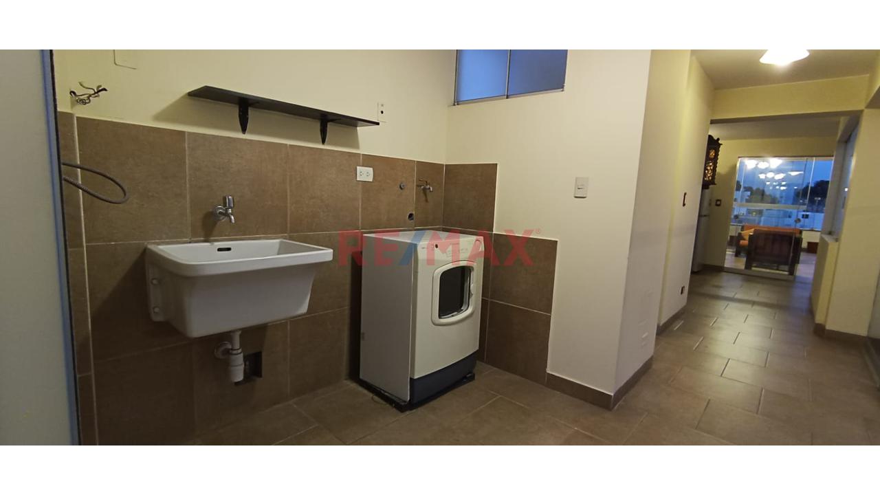 Venta De Departamento Duplex En San Borja Con 2 Cocheras A 3 Cuadras De La Estacion Del Tren San Borja Sur - 15