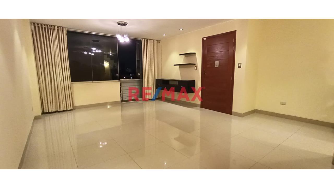 Venta De Departamento Duplex En San Borja Con 2 Cocheras A 3 Cuadras De La Estacion Del Tren San Borja Sur - 1