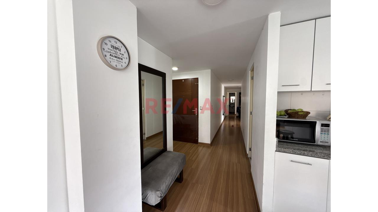 Departamento En Venta En Jesús María – Av. San Felipe Con Jr. Caracas — foto 11