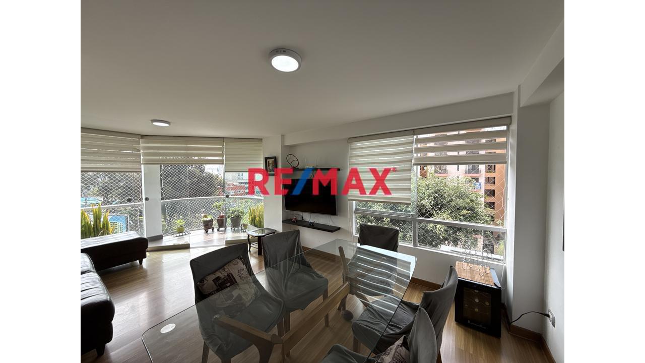 Departamento En Venta En Jesús María – Av. San Felipe Con Jr. Caracas