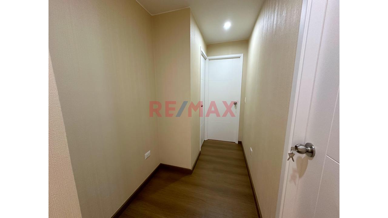 🏢 Exclusivo Departamento En Alquiler Frente A Clínica Ricardo Palma, Con Vista Externa Y Ubicación Estratégica 📍✨ — foto 7