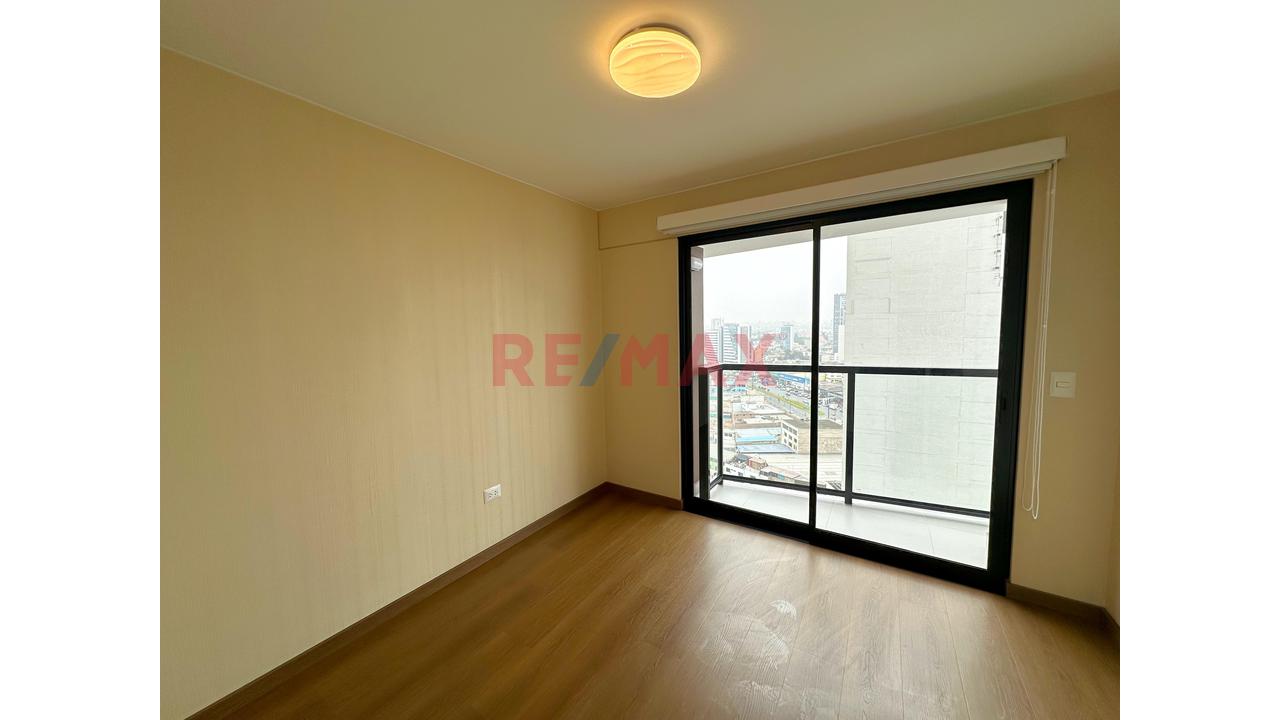 🏢 Exclusivo Departamento En Alquiler Frente A Clínica Ricardo Palma, Con Vista Externa Y Ubicación Estratégica 📍✨ — foto 11