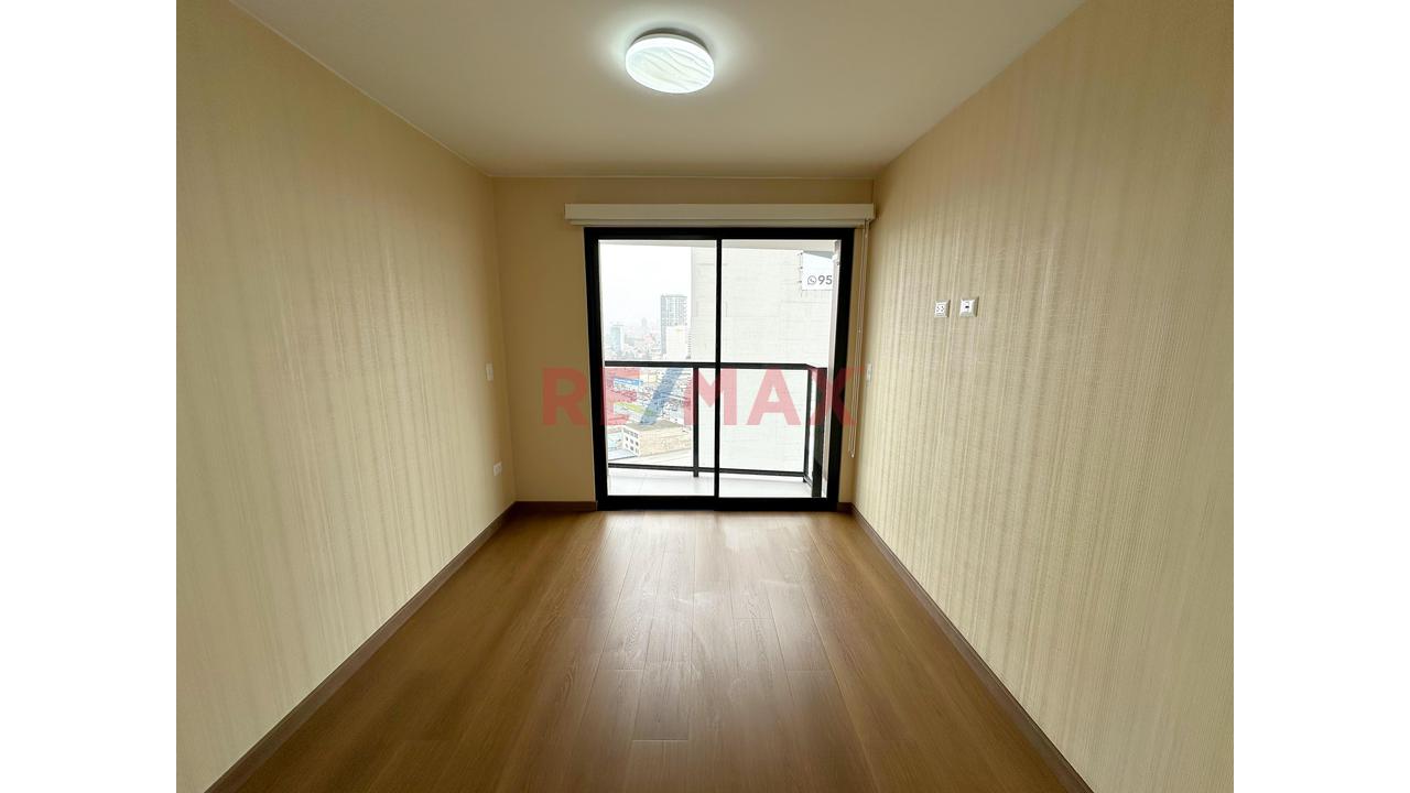 🏢 Exclusivo Departamento En Alquiler Frente A Clínica Ricardo Palma, Con Vista Externa Y Ubicación Estratégica 📍✨ — foto 8