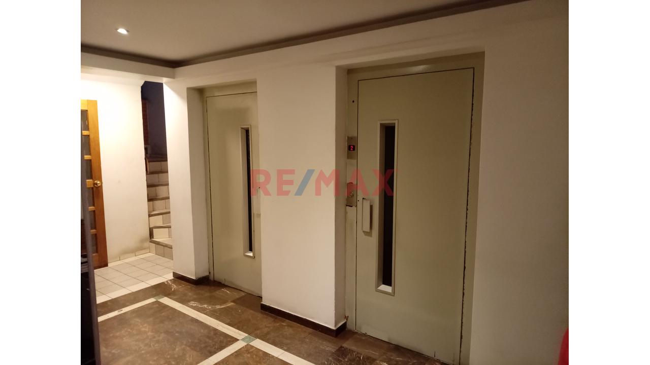 De Ocasiòn Venta De Departamento De 101 M² En Av. Jose Pardo – Miraflores — foto 3