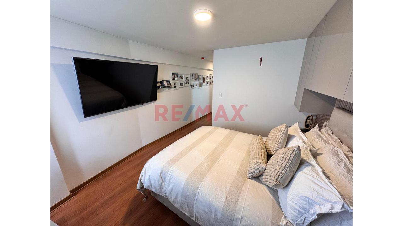 Dúplex Exclusivo En Miraflores — ¡Oportunidad! ✈️🏡 — foto 3
