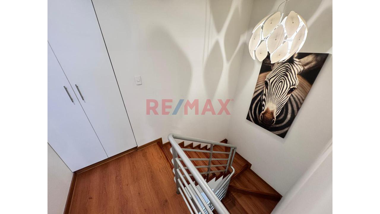 Dúplex Exclusivo En Miraflores — ¡Oportunidad! ✈️🏡 — foto 10