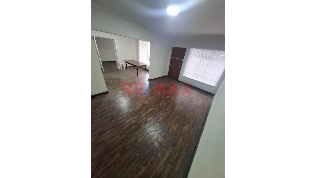 Venta Casa Como Terreno En Pueblo Libre - 8