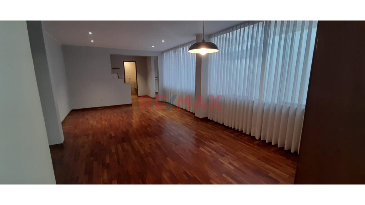 Venta Departamento En  Valle Hermoso Frente A Parque  Cerca Al Colegio Inmaculada — foto 6