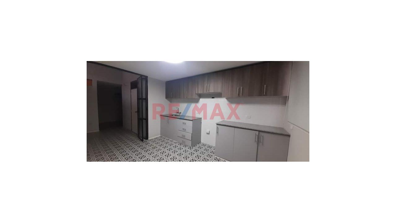 Venta Departamento En  Valle Hermoso Frente A Parque  Cerca Al Colegio Inmaculada — foto 8