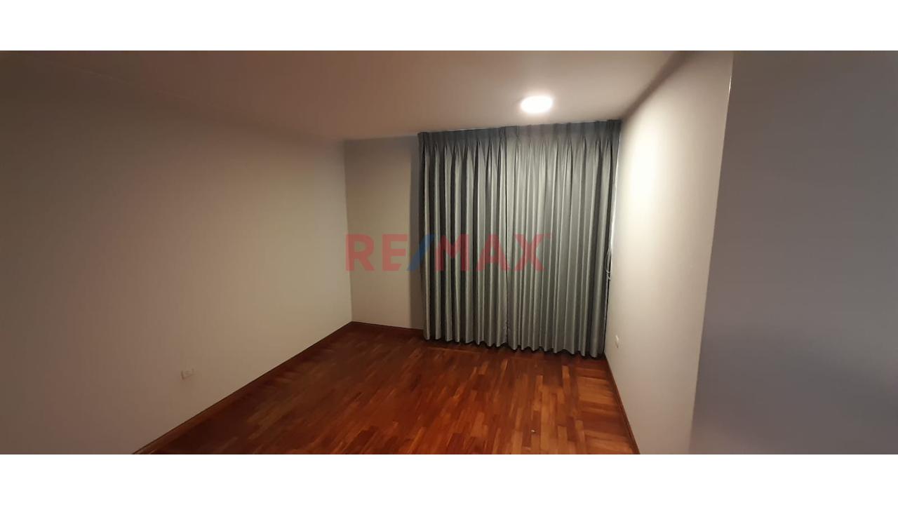 Venta Departamento En  Valle Hermoso Frente A Parque  Cerca Al Colegio Inmaculada — foto 9