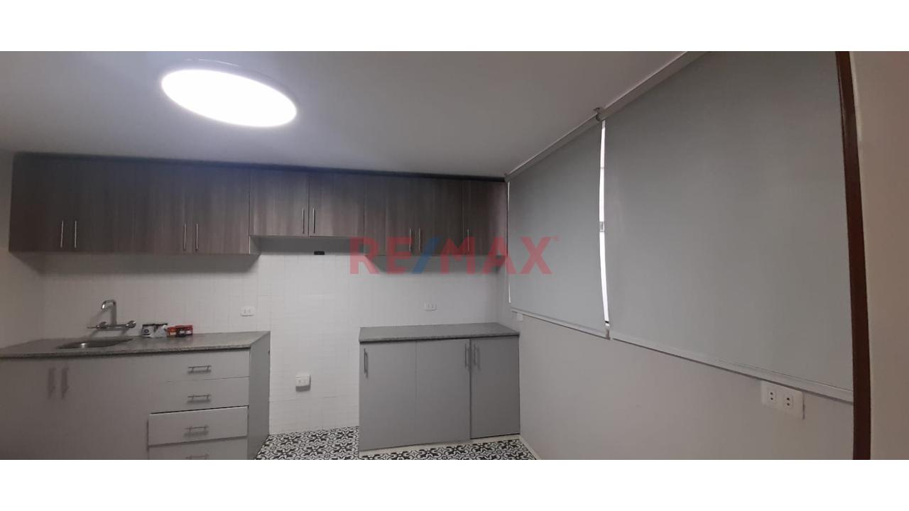 Venta Departamento En  Valle Hermoso Frente A Parque  Cerca Al Colegio Inmaculada — foto 5
