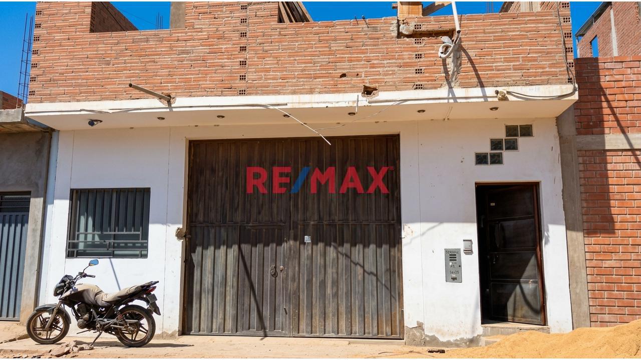 Se Alquila Local - 44M2 En Calle De 27 De Enero - Jose Leonardo Ortiz - 1