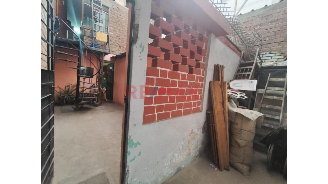 Venta Casa En Avenida Cesar Canevaro San Juan De Miraflores — foto 3